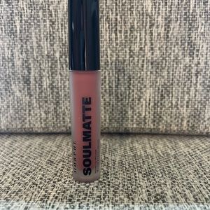 Morphe Soulmatte velvet lip mousse